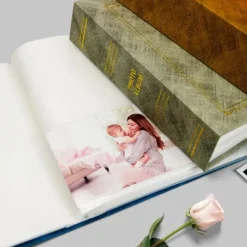 3 stk. fotoalbummer, 200 stk. 6-tommer fotos, rød, blå, gul Outlet