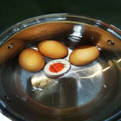 2 stk. køkkenæggetimer ægkogning lille værktøj harpiksægværktøj æg madlavningshjælper farveskiftende madlavningstemperaturobservatør ægkogningindikat | CDON Outlet