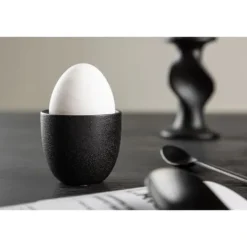 2 x WabiSabi æggebæger stærk porcelæn sort.