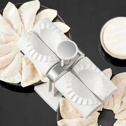 AUTOMATISK PIEROGIMASKINE TIL FREMSTILLING AF PIEROGI Clearance