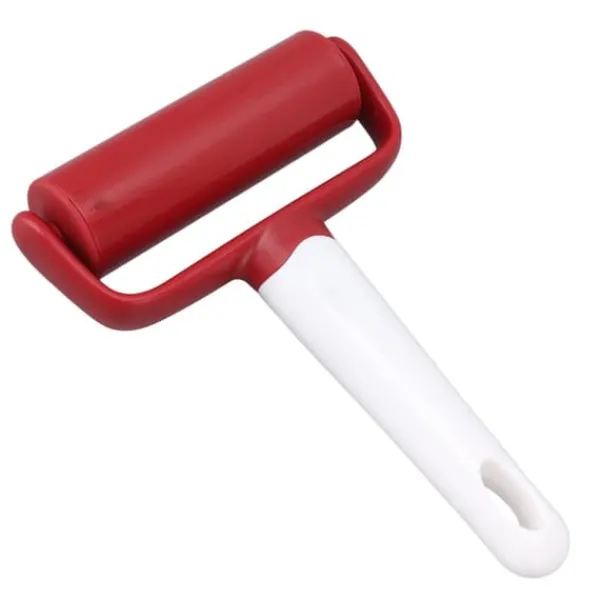 Forhindre glidning Hængbar T-type plastdejrulle til pizzatærteskorpe Clearance