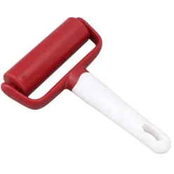 Forhindre glidning Hængbar T-type plastdejrulle til pizzatærteskorpe Clearance