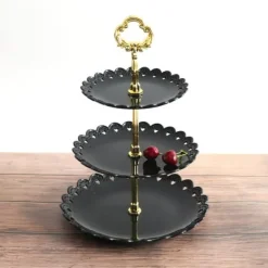 Fruktbrickaställ 3-vånings kronblad Dekorativt Avtagbart Plasttårtställ för bakverk Cupcakes Snacks Bröllopsfest Hem Svart Discount