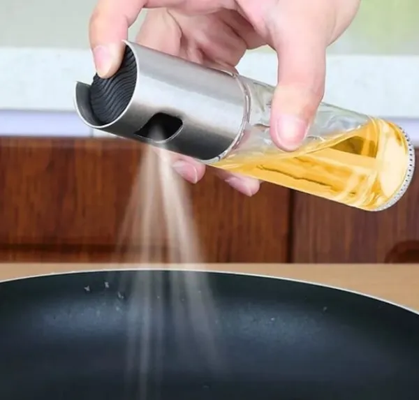 Olie- & Eddikebeholdere>Glassprayflaske til eddike/olie, 100 ml