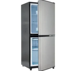 106L minikøleskab, 60L køleskab + 46L fryser, 7 temperaturer, sølvdør, LED-lys, justerbare hylder, 166 kWh/år New