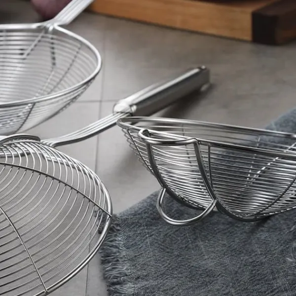 Lang sigteske i rustfrit stål til sikker og skoldningsfri køkkenmadlavning Sale