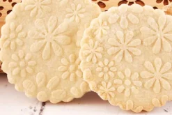 MoodForWood Trækagerulle 25 cm med Håndtag, Sæt med 4, Graveret, Perfekt til Bagning - Vegansk Sætmønster Clearance