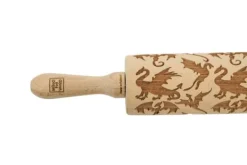 MoodForWood Trækagerulle, Graveret, 43 cm med Håndtag, Perfekt til Bagning - Dragemønster Outlet