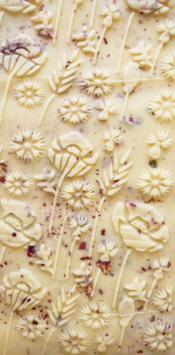 Kageruller>MoodForWood Trækagerulle, Graveret, 43 cm med Håndtag, Perfekt til Bagning - Engmønster