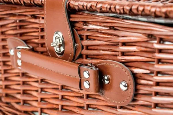 Viking Choice Picnickurv - 4 personer - 29 stykker - flettet kurv - 42x28x20cm Discount