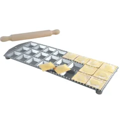 Ravioliform med rulle, 24 huller Clearance