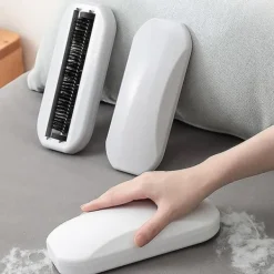 Smudsopsamlende møbelbørste New