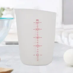 Transparent blød silikone målebæger Visuel semipermeabel mælkekop (250 ml) Hot