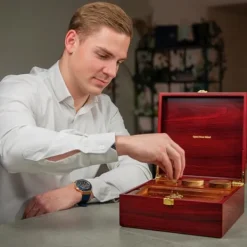 Træopbevaringskasse og 3 glasbeholdere til luksuriøse krydderurter Hot